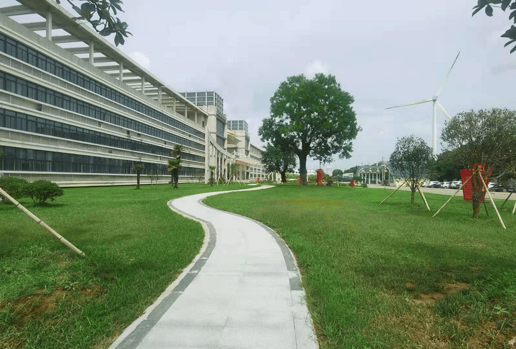 华东机械公司喜获“徐州市绿色工厂”称号