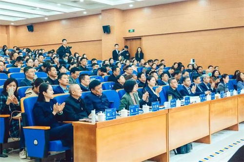 徐州市云龙区举行基础教育高质量发展研讨会,共绘教育新蓝图